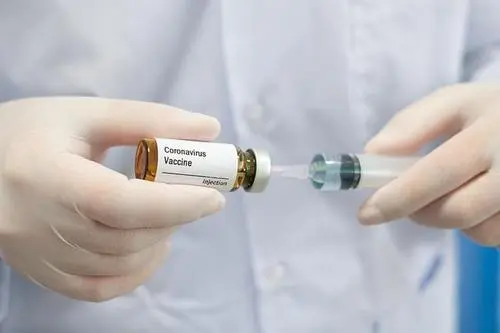 患有慢性基础疾病是否可以注射新冠疫苗