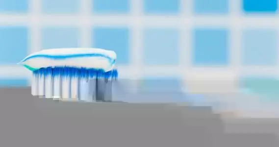 选购牙膏要注意哪些原则？