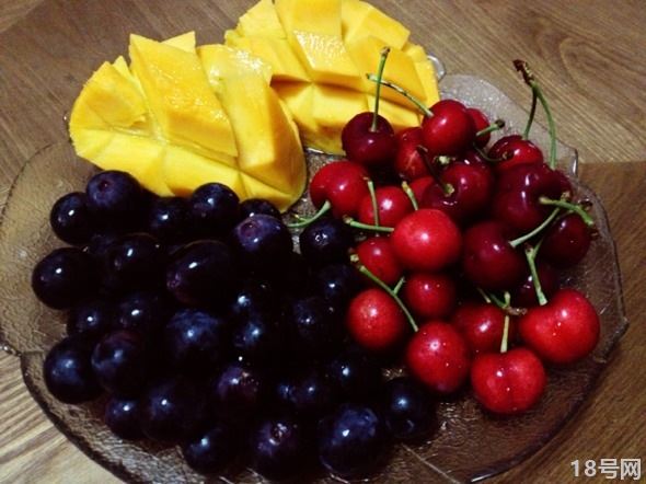 补血能吃什么样的水果