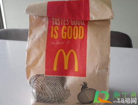 麦当劳饮料打包是塑料袋吗2