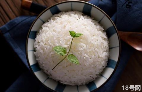 馊米饭吃了会致癌吗1