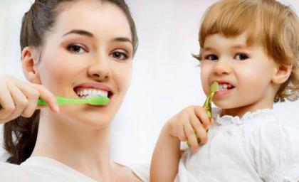 拔牙后多久可以刷牙 拔牙后的护理注意事项