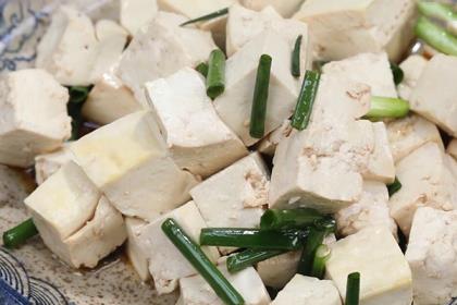 豆腐不能和什么一起吃 吃豆腐会导致肾结石吗