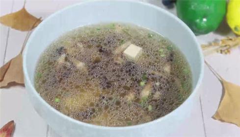 鸡枞菌豆腐汤的做法 鸡枞菌豆腐汤怎么做