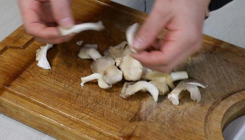 凤尾菇的家常做法 凤尾菇汤的做法