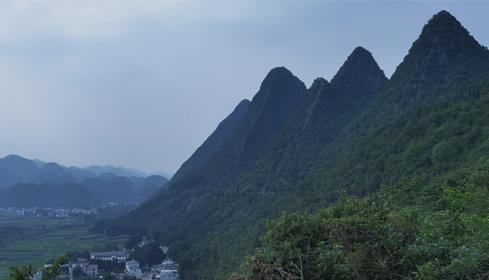 贵州兴义万峰林风景区旅游攻略 万峰林旅游攻略