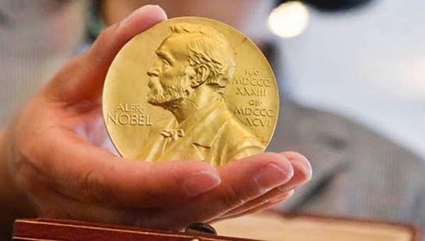揭晓诺贝尔文学奖奖金是多少？